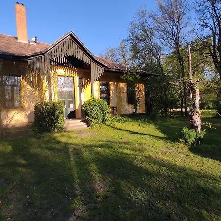 Kunbabonyi Vendeghaz Penzion Kunszentmiklos